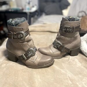 ❌SOLD❌Freebird by Steven Selina